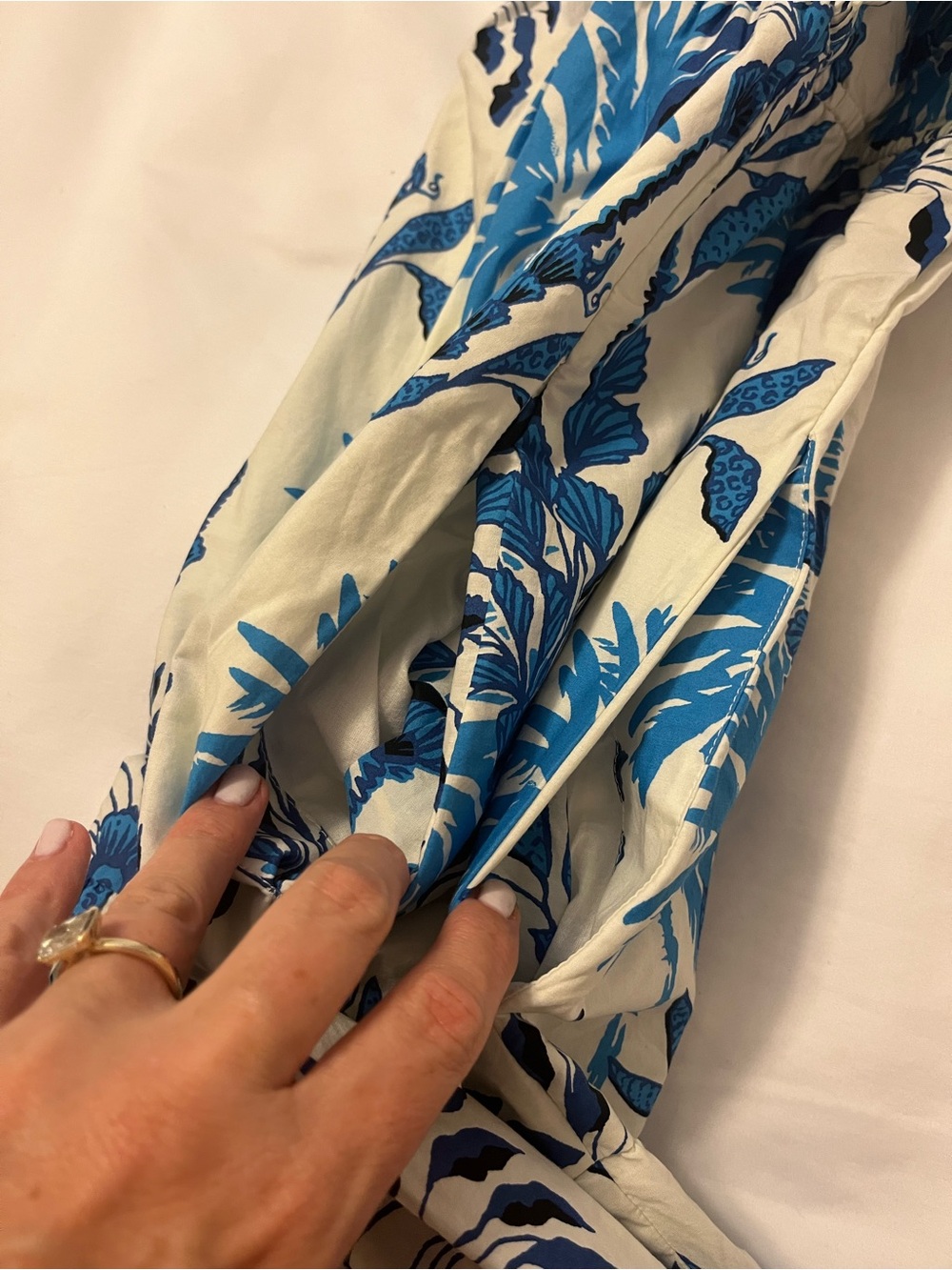 Lilly Pulitzer Blue and White Floral Dress NWT - Picture 7 of 7